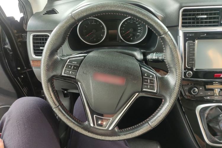 Used Haval H6 2014 Sport Edition 1.5T Manual 4x4 Elite Model Steering Wheel