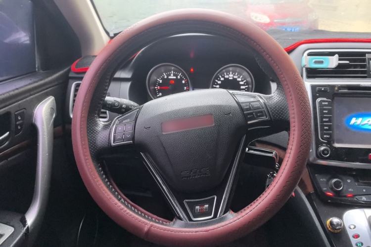 Used Haval H6 2014 Sport Edition 2.4L Automatic Elite Model Steering Wheel