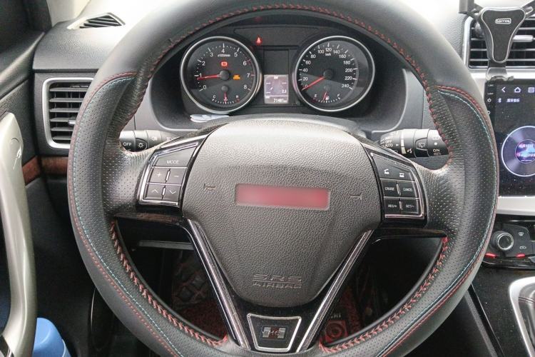 Used Haval H6 2014 Sport Version 1.5T Manual Two-Wheel Drive Elite Edition Steering Wheel