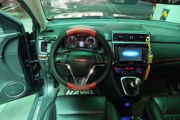 Used Haval H6 2014 Sport Version 1.5T Manual Two-Wheel Drive Elite Edition Steering Wheel