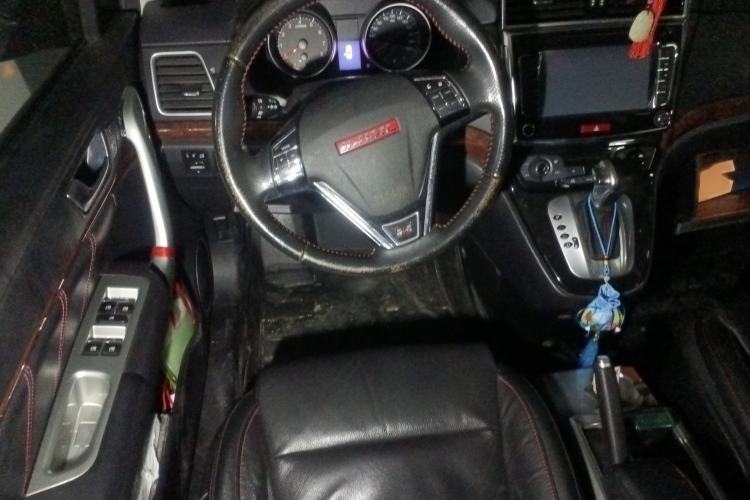 Used Haval H6 2014 Sport Edition 2.4L Automatic Elite Model Steering Wheel