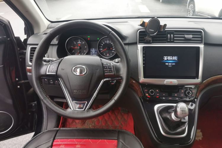 Used Haval H6 2014 Sport Edition 2.0T Diesel Manual Two-Wheel-Drive Elite Model Steering Wheel