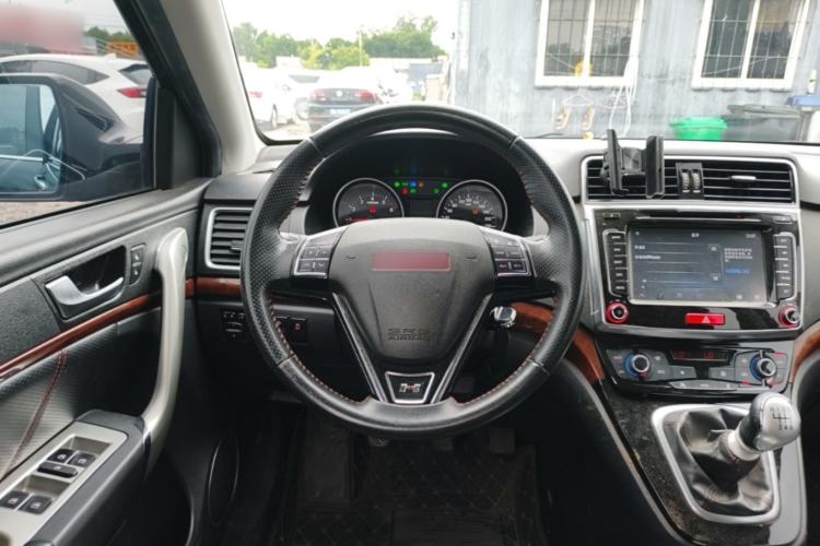 Used Haval H6 2014 Sport Version 1.5T Manual Two-Wheel Drive Elite Edition Steering Wheel
