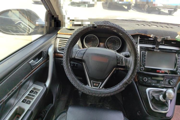 Used Haval H6 2014 Sport Version 1.5T Manual Two-Wheel Drive Elite Edition Steering Wheel