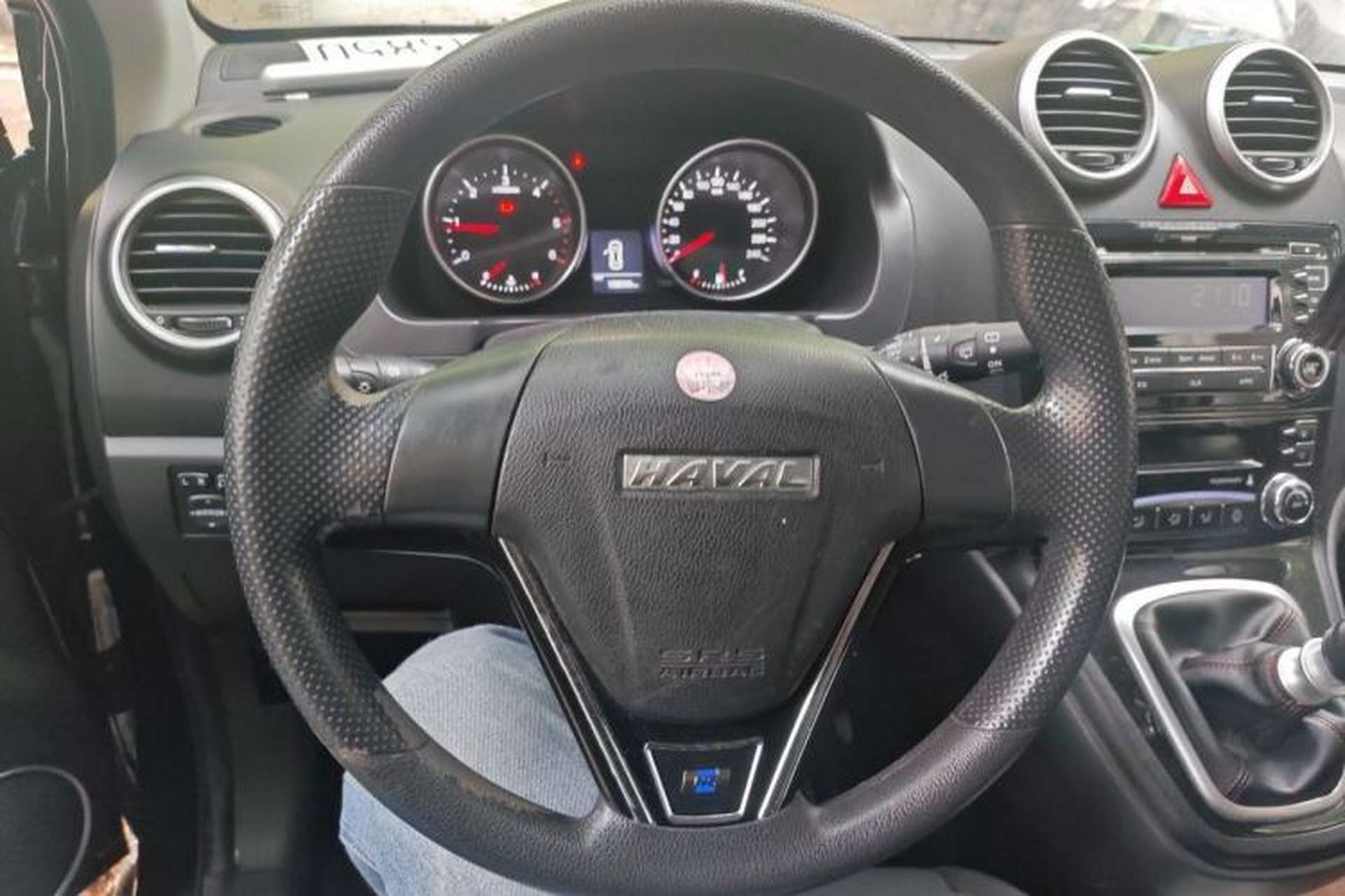 Used Haval H6 2014 Upgraded Model 2.0T Diesel Manual Two-Wheel Drive Urban Version Steering Wheel