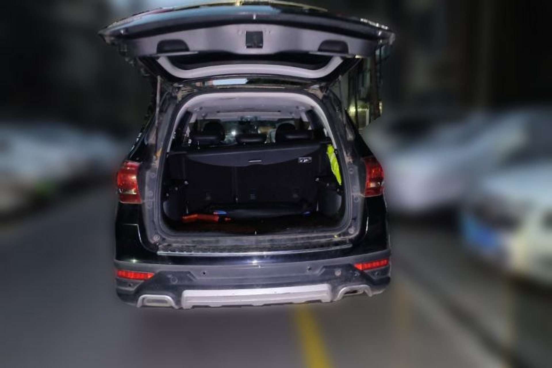 Used Haval H6 2014 Sport Version 1.5T Manual Two-Wheel Drive Elite Edition Trunk