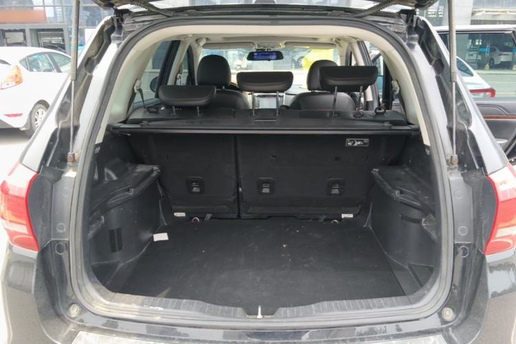 Used Haval H6 2014 Sport Edition 2.4L Automatic Elite Model Trunk