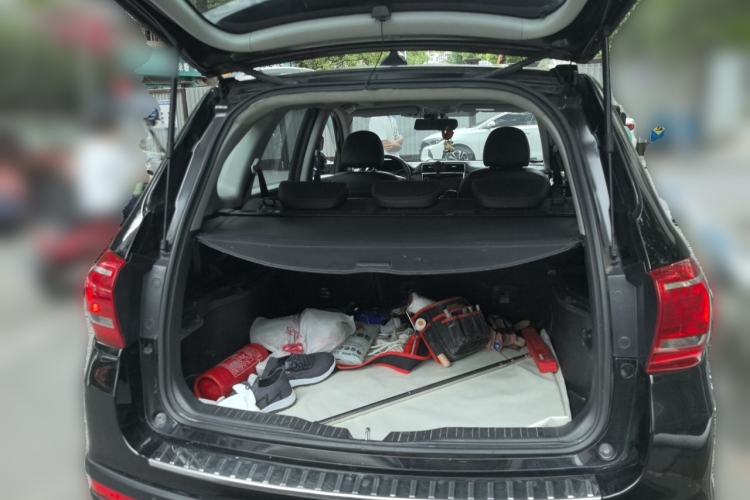 Used Haval H6 2014 Sport Version 1.5T Manual Two-Wheel Drive Elite Edition Trunk