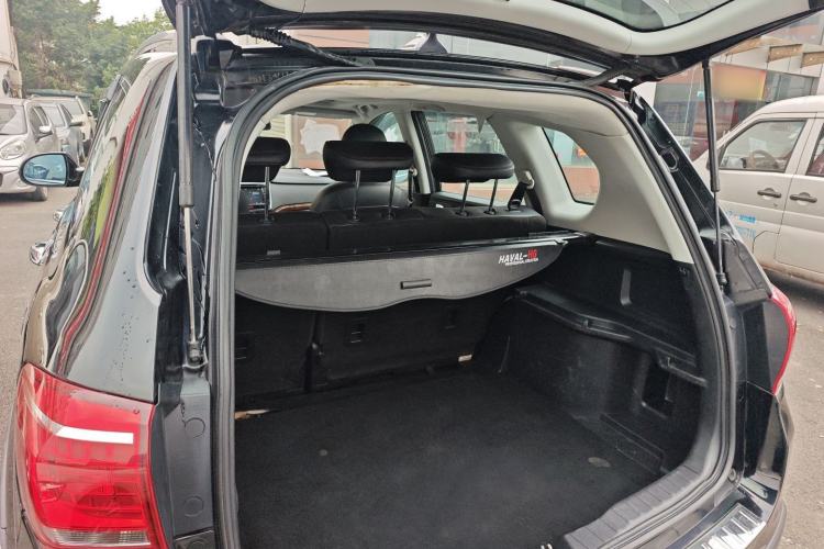 Used Haval H6 2014 Sport Edition 1.5T Manual 4x4 Elite Model Trunk