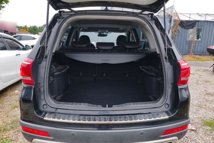 Used Haval H6 2014 Sport Version 1.5T Manual Two-Wheel Drive Elite Edition Trunk