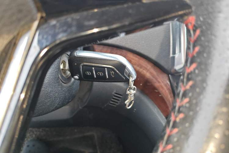 Used Haval H6 2014 Sports Edition 2.4L Automatic Prestige Model Vehicle Key