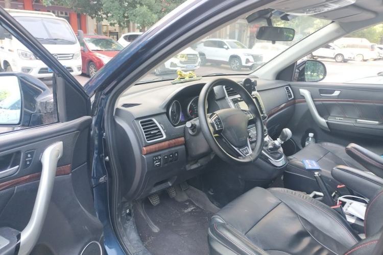 Used Haval H6 2014 Sport Version 1.5T Manual Two-Wheel Drive Elite Edition Driver Seat