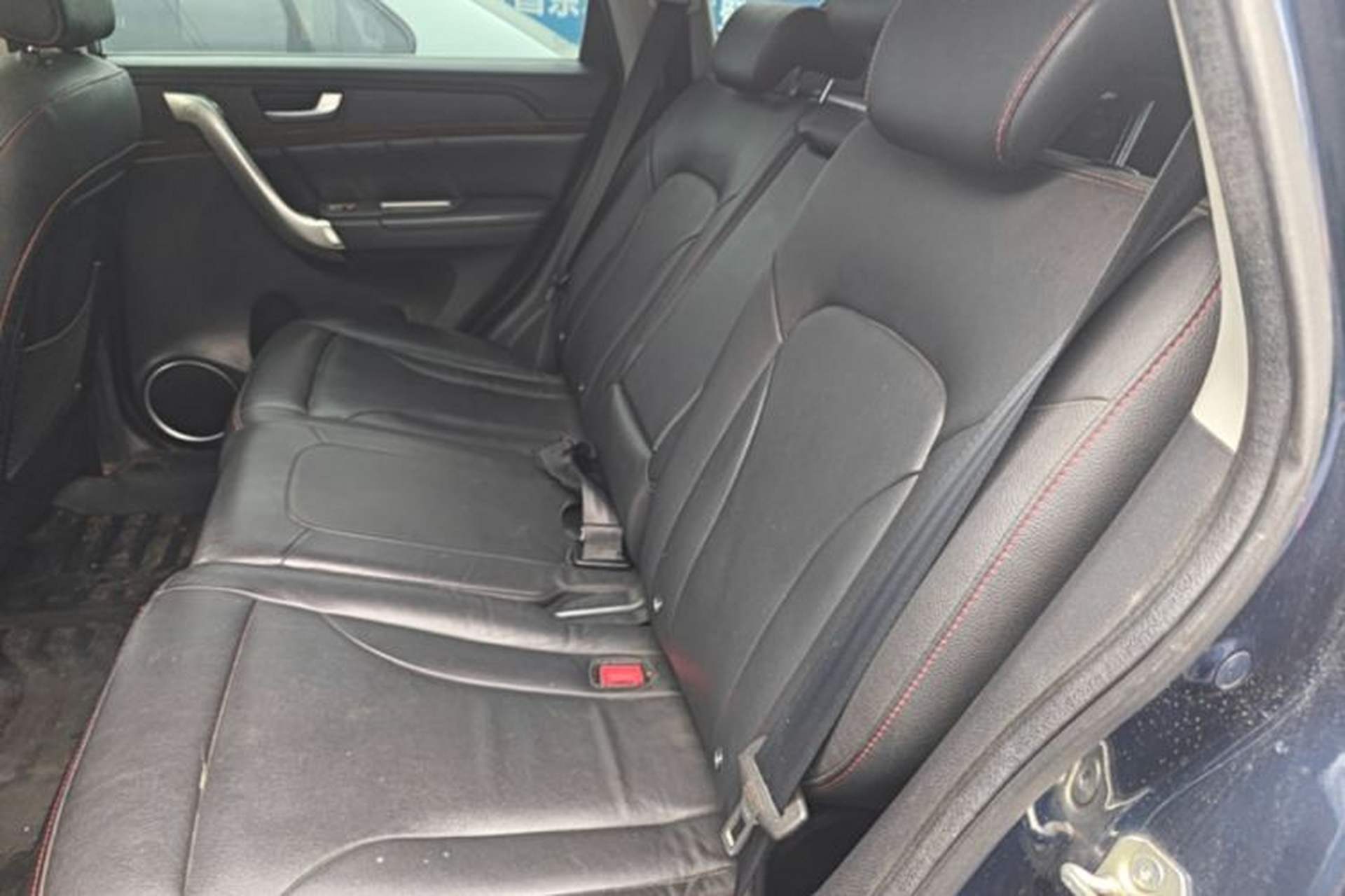 Used Haval H6 2014 Sport Version 1.5T Manual Two-Wheel Drive Elite Edition Left Rear Seat