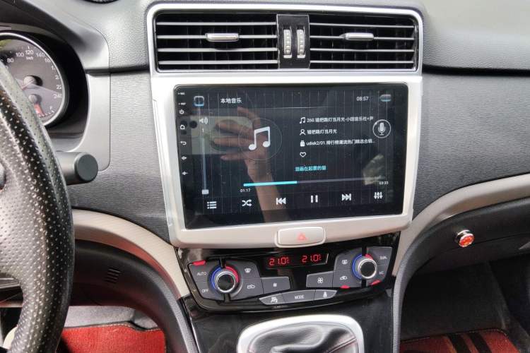 Used Haval H6 2014 Sport Version 1.5T Manual Two-Wheel Drive Elite Edition Audio And AC Panel