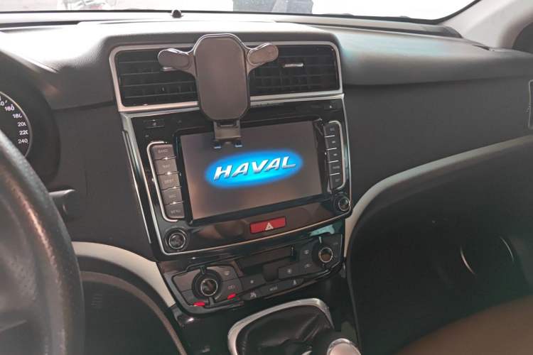 Used Haval H6 2014 Sport Version 1.5T Manual Two-Wheel Drive Elite Edition Audio And AC Panel