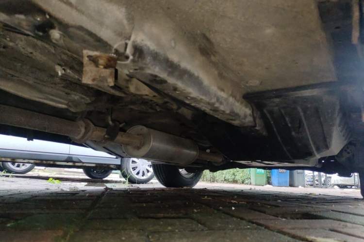 Used Haval H6 2014 Sport Version 1.5T Manual Two-Wheel Drive Elite Edition Chassis Front Left