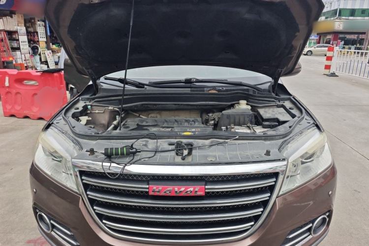 Used Haval H6 2014 Sport Version 1.5T Manual Two-Wheel Drive Elite Edition Engine Bay
