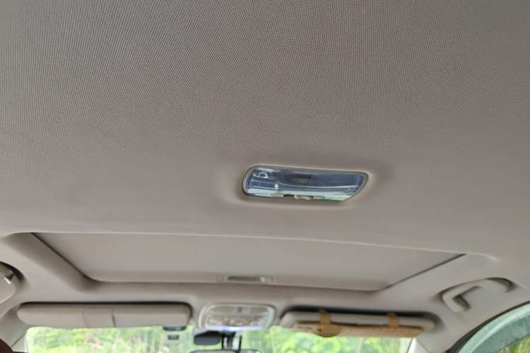 Used Haval H6 2014 Sport Version 1.5T Manual Two-Wheel Drive Elite Edition Headliner