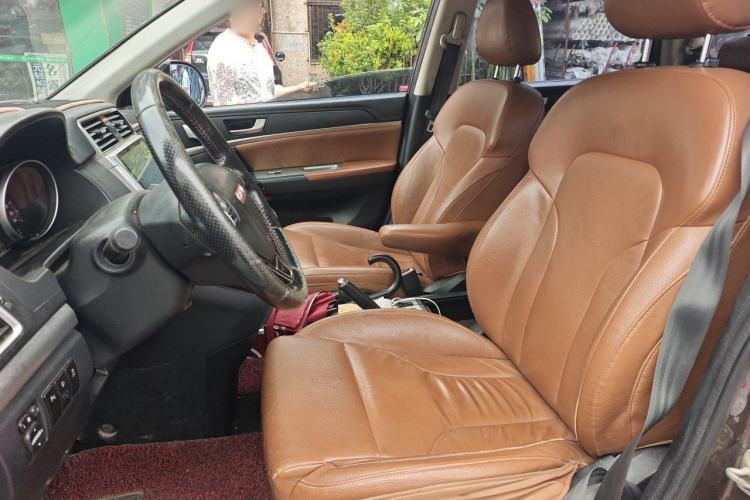 Used Haval H6 2014 Sport Version 1.5T Manual Two-Wheel Drive Elite Edition Left Front Seat