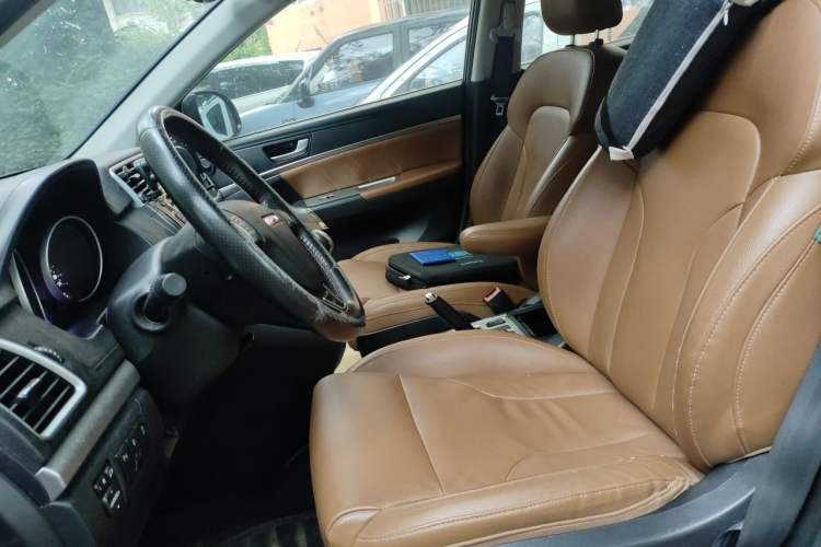 Used Haval H6 2014 Sport Version 1.5T Manual Two-Wheel Drive Elite Edition Left Front Seat