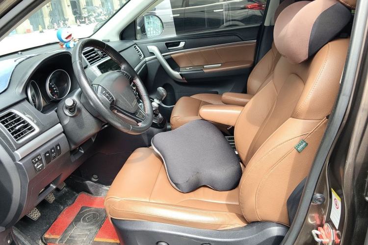 Used Haval H6 2014 Sport Version 1.5T Manual Two-Wheel Drive Elite Edition Left Front Seat