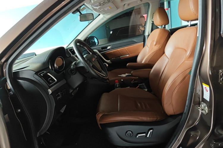 Used Haval H6 2014 Sport Version 1.5T Manual Two-Wheel Drive Elite Edition Left Front Seat