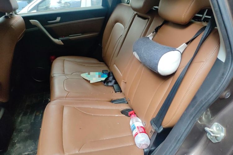 Used Haval H6 2014 Sport Version 1.5T Manual Two-Wheel Drive Elite Edition Left Rear Seat