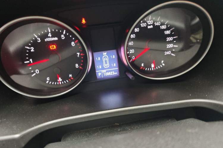 Used Haval H6 2014 Sports Edition 2.4L Automatic Prestige Model Odometer Close Up