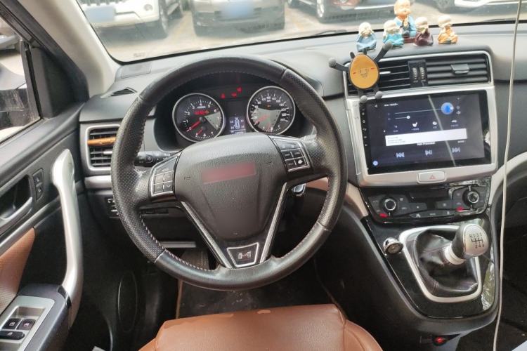 Used Haval H6 2014 Sport Version 1.5T Manual Two-Wheel Drive Elite Edition Steering Wheel