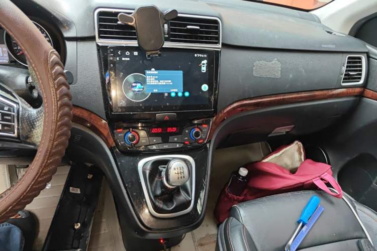 Used Haval H6 2014 Sport Version 1.5T Manual Two-Wheel Drive Elite Edition Audio And AC Panel