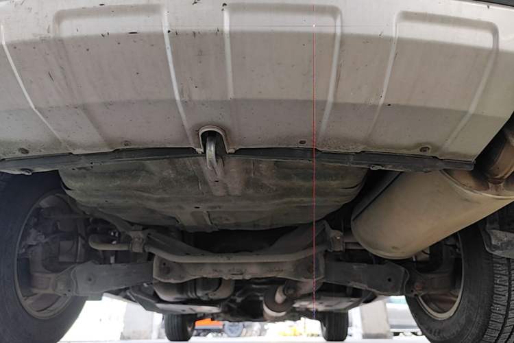 Used Haval H6 2014 Sport Version 1.5T Manual Two-Wheel Drive Elite Edition Chassis Rear