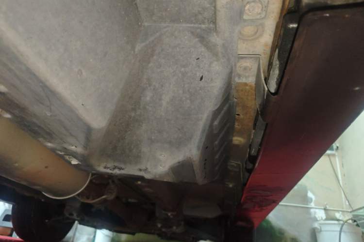 Used Haval H6 2014 Sport Version 1.5T Manual Two-Wheel Drive Elite Edition Chassis Rear Right