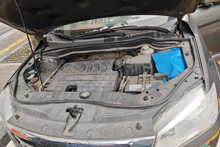 Used Haval H6 2014 Sport Version 1.5T Manual Two-Wheel Drive Elite Edition Engine Bay