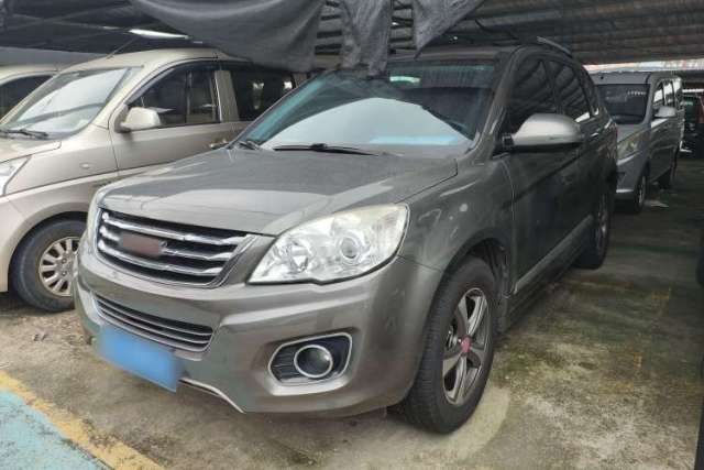 Used Haval H6 2014 Upgraded Model 2.0T Diesel Manual Two-Wheel Drive Urban Version