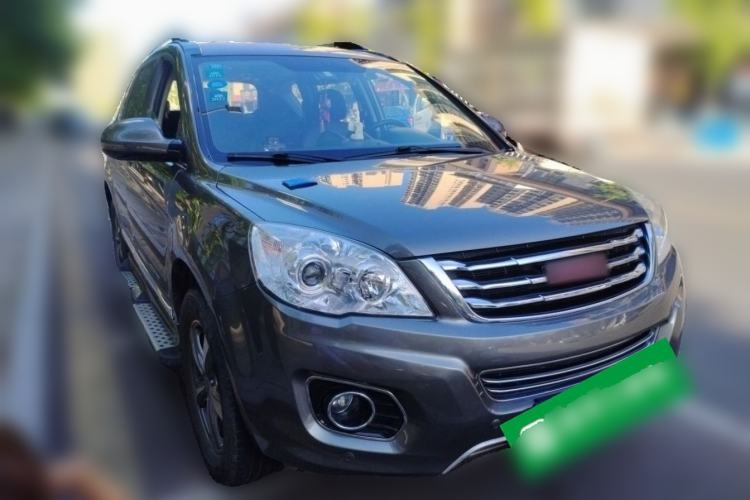 Used Haval H6 2014 Upgraded Model 1.5T Manual Two-Wheel Drive Elite Version Front Right 45 Deg