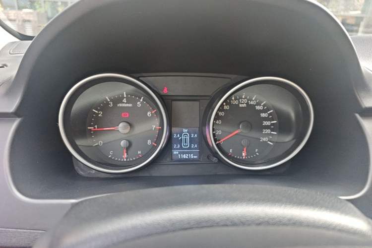 Used Haval H6 2014 Sport Version 1.5T Manual Two-Wheel Drive Elite Edition Instrument Cluster