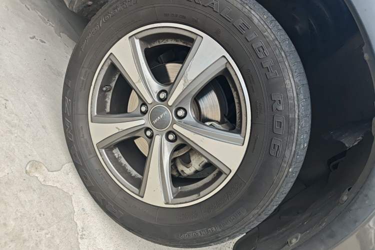 Used Haval H6 2014 Sport Edition 1.5T Manual 4x4 Elite Model Right Front Wheel Hub