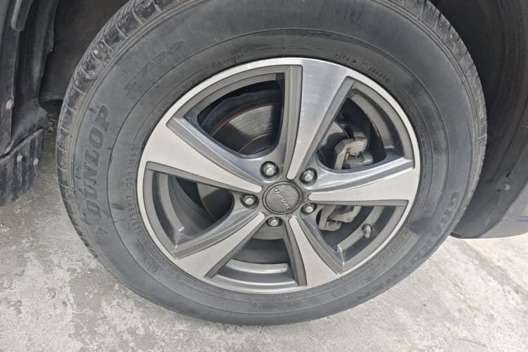 Used Haval H6 2014 Sport Version 1.5T Manual Two-Wheel Drive Elite Edition Right Rear Wheel Hub