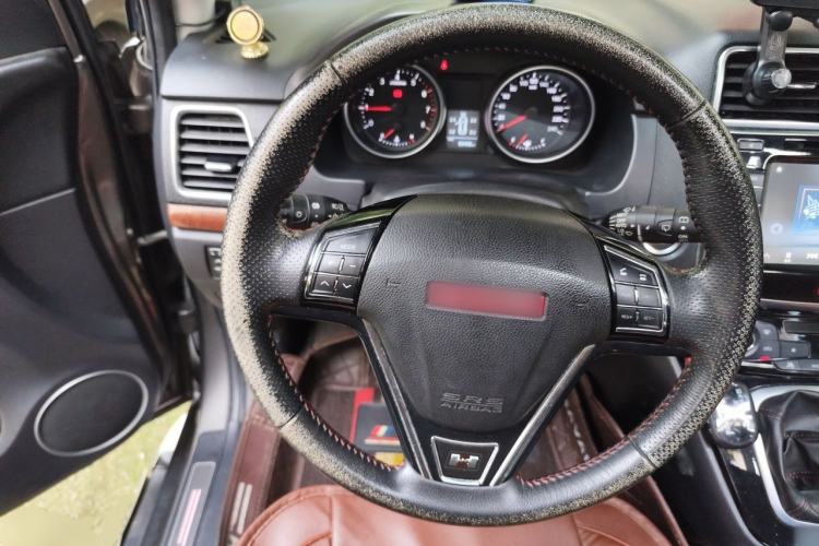 Used Haval H6 2014 Sport Version 1.5T Manual Two-Wheel Drive Elite Edition Steering Wheel