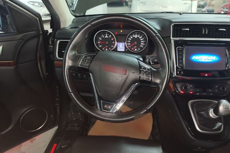 Used Haval H6 2014 Upgraded Model 1.5T Manual Two-Wheel Drive Elite Version Steering Wheel