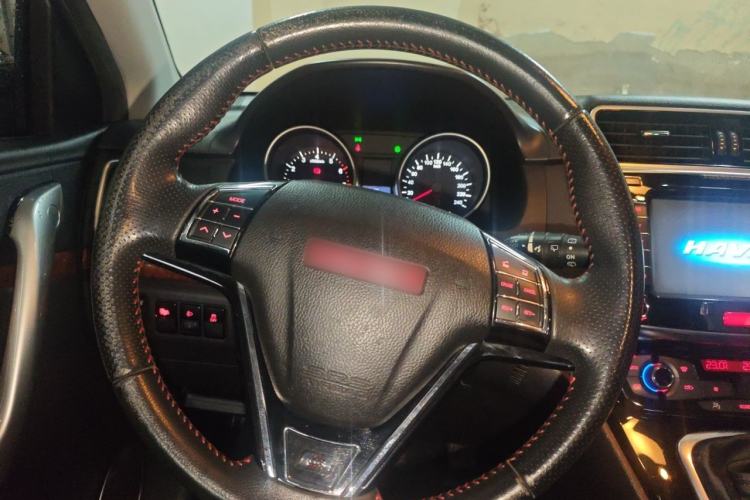Used Haval H6 2014 Sport Version 1.5T Manual Two-Wheel Drive Elite Edition Steering Wheel