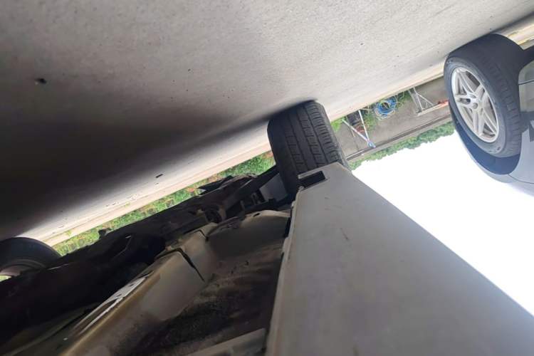 Used Haval H6 2014 Sport Edition 2.4L Automatic Elite Model Chassis Front Left