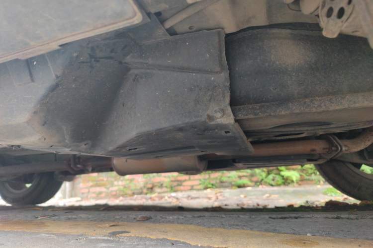 Used Haval H6 2014 Sport Version 1.5T Manual Two-Wheel Drive Elite Edition Chassis Rear Left