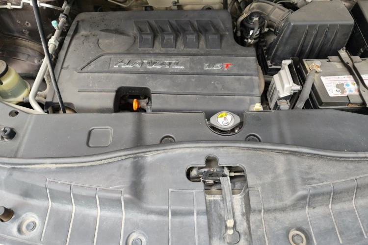 Used Haval H6 2014 Sport Version 1.5T Manual Two-Wheel Drive Elite Edition Engine Bay