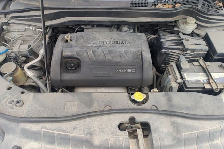 Used Haval H6 2014 Sport Edition 2.4L Automatic Elite Model Engine Bay