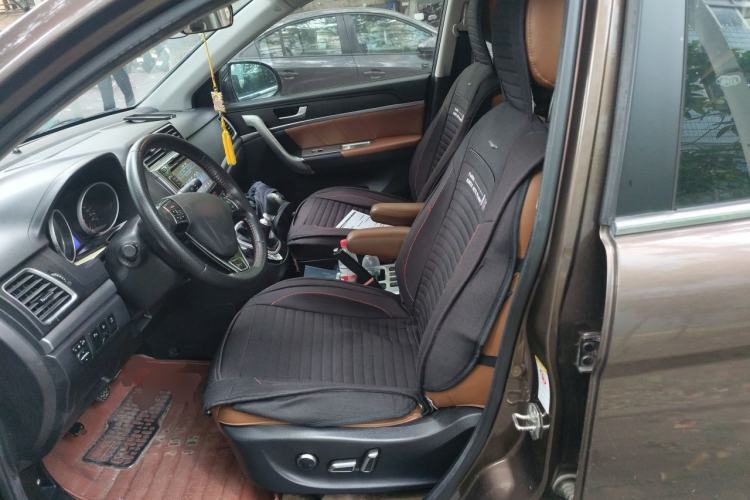 Used Haval H6 2014 Sport Version 1.5T Manual Two-Wheel Drive Elite Edition Left Front Seat