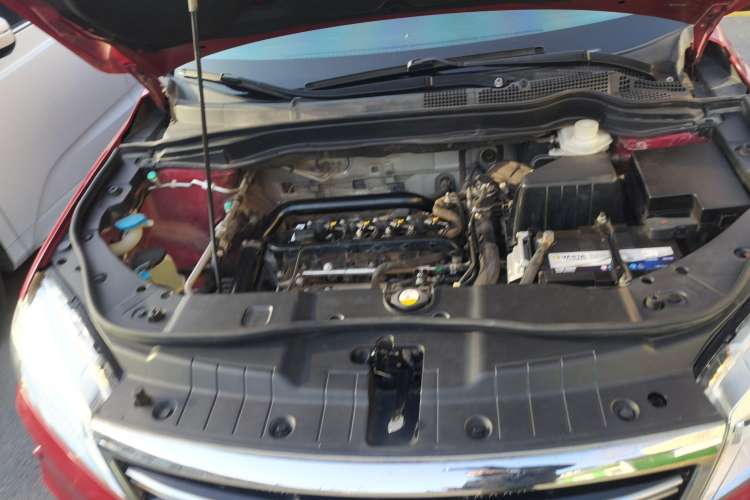 Used Haval H6 2014 Sport Version 1.5T Manual Two-Wheel Drive Elite Edition Engine Bay