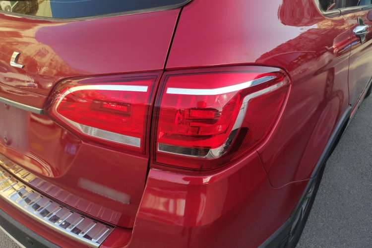 Used Haval H6 2014 Sport Version 1.5T Manual Two-Wheel Drive Elite Edition Exterior 6