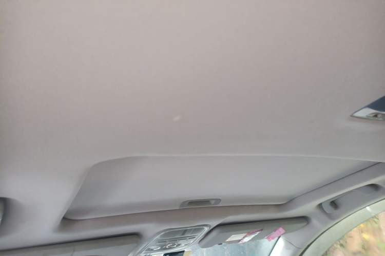 Used Haval H6 2014 Sport Version 1.5T Manual Two-Wheel Drive Elite Edition Headliner