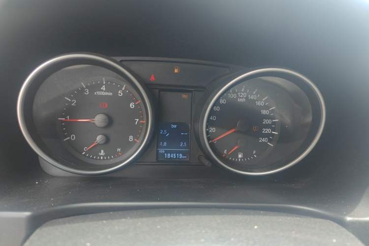 Used Haval H6 2014 Sport Version 1.5T Manual Two-Wheel Drive Elite Edition Instrument Cluster